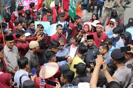Kegiatan Demo Penolakan Kenaiakan BBM tanggal 8 September 2022