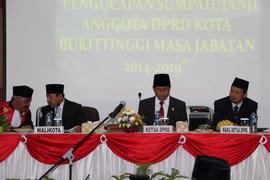 Foto 16. Pelantikan Anggota DPRD Kota Bukittinggi Periode Tahun 2014 s/d 2019